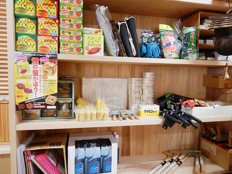 組合員の仕事に必要な物資の斡旋、販売